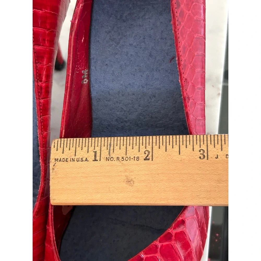 N/A vintage red